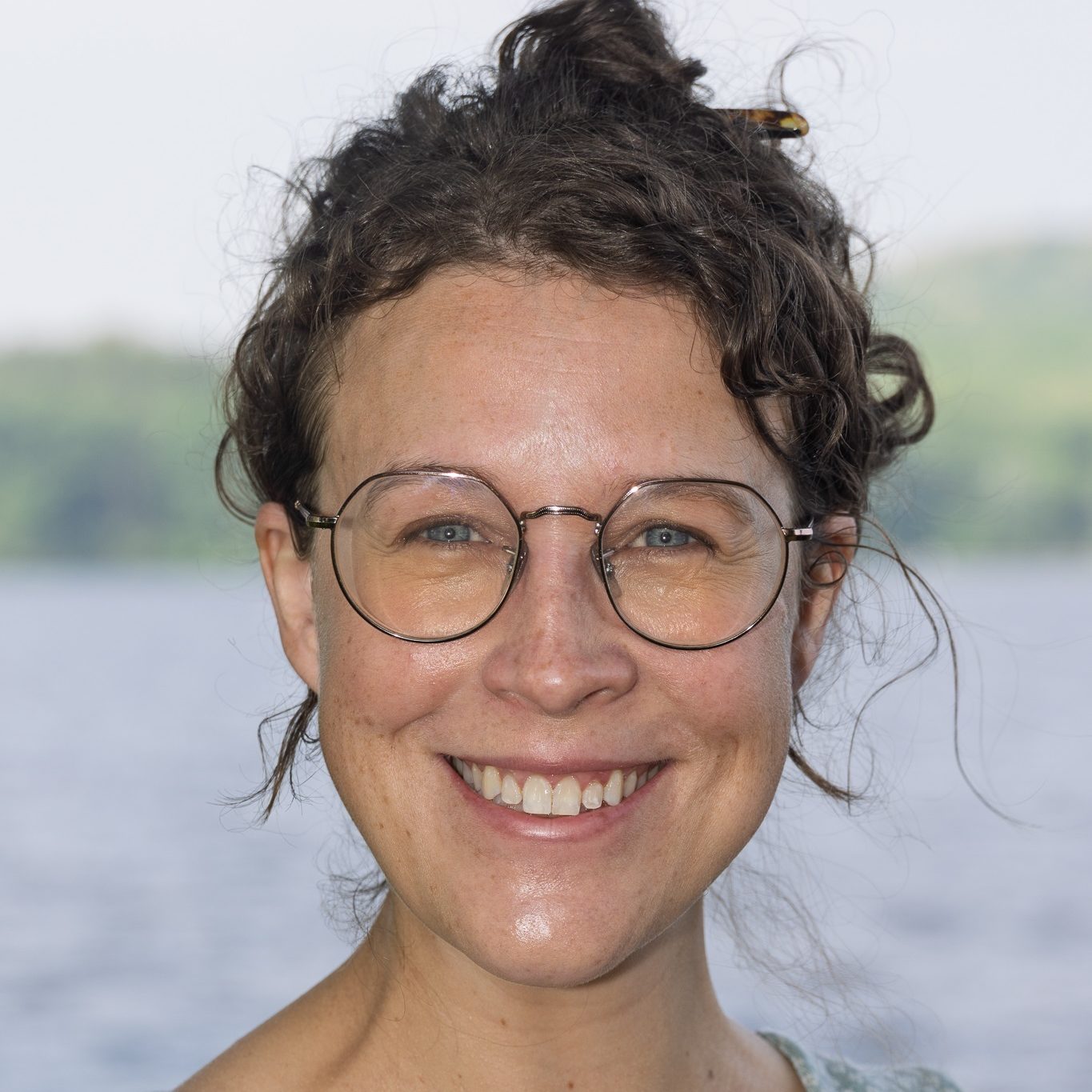 Sarah Jackson Headshot